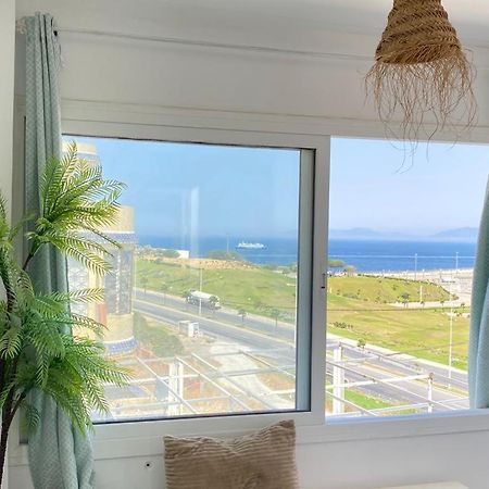 Appartement A Ksar Sghir En Face Du Terminal Passagers De Ferry Port Tanger Med Exteriör bild